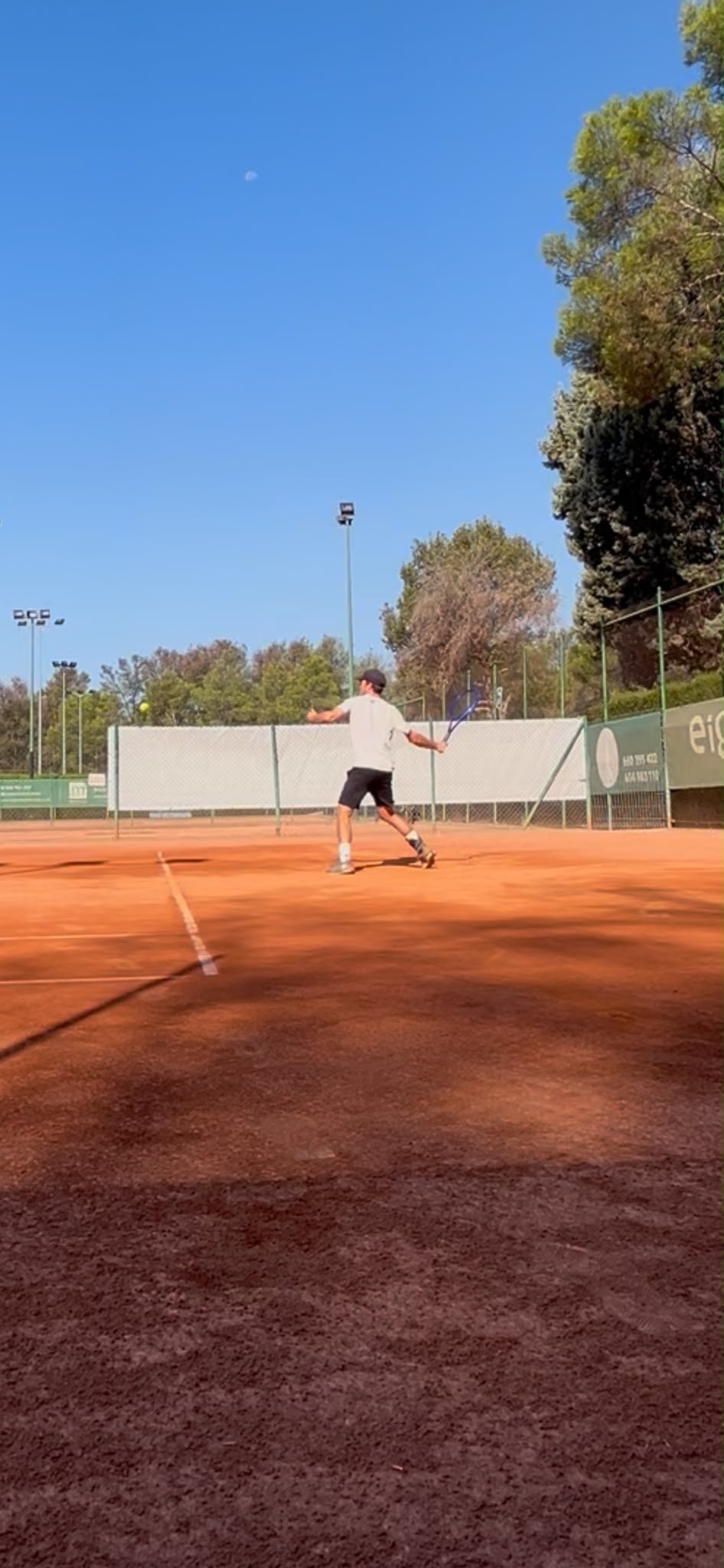 Nacho Tenis - clase en pista